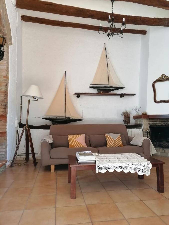 Maset Del Garraf Guest House Olesa de Bonesvalls Exterior photo