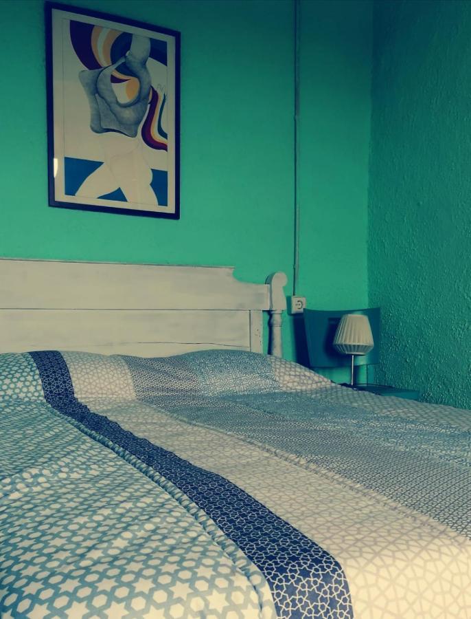 Maset Del Garraf Guest House Olesa de Bonesvalls Exterior photo