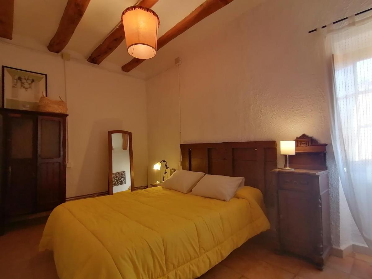 Maset Del Garraf Guest House Olesa de Bonesvalls Exterior photo