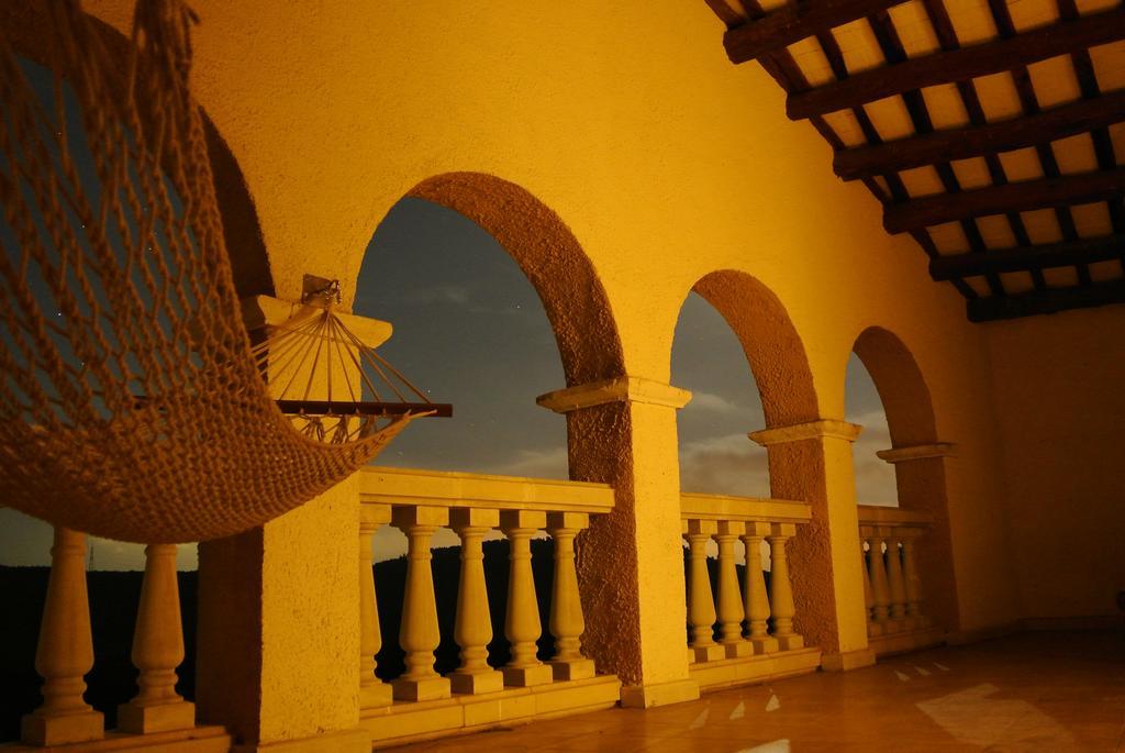 Maset Del Garraf Guest House Olesa de Bonesvalls Exterior photo