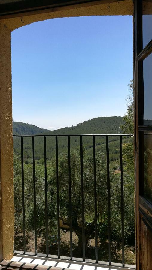 Maset Del Garraf Guest House Olesa de Bonesvalls Exterior photo